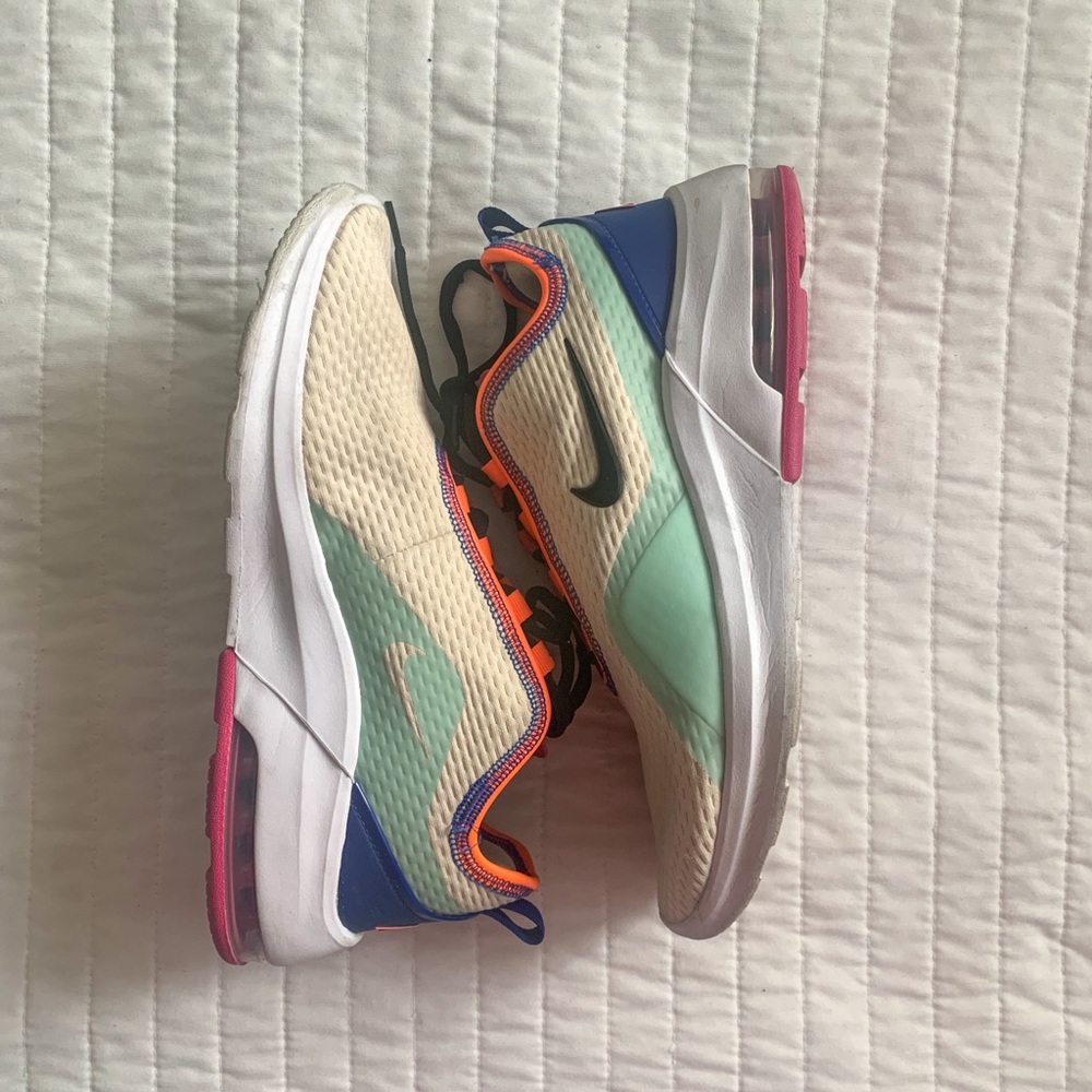 colorful airmax plus